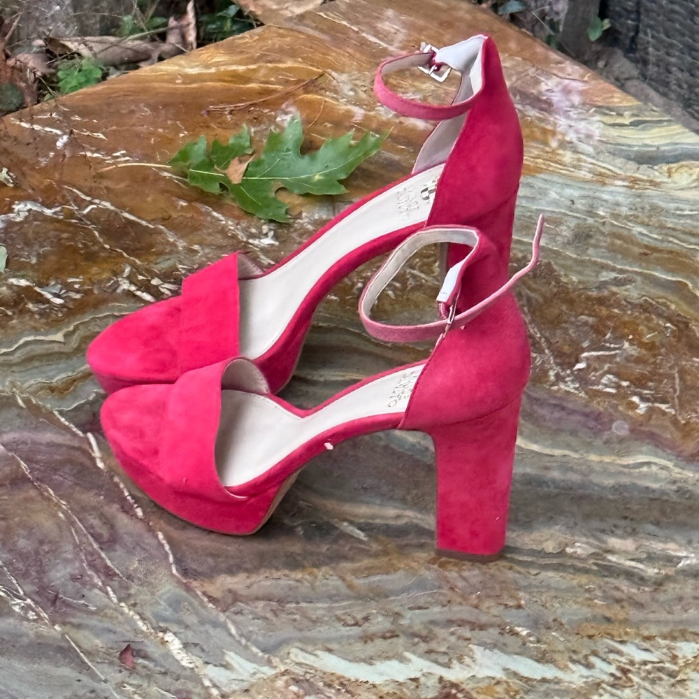 Vince Camuto  platform red ankle strap sandals.   Sathina Glamour Red